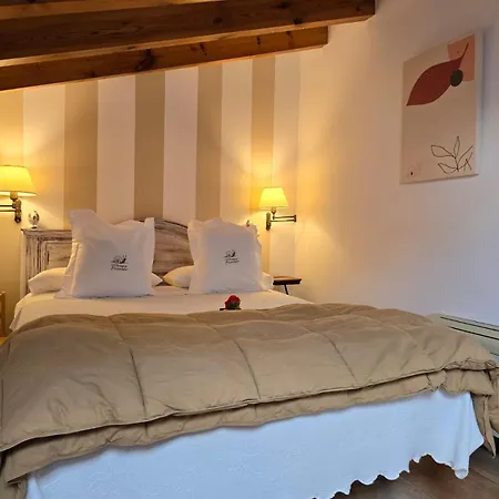 Rural La Casa De Hotel Pasarón