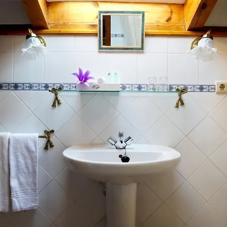 Rural La Casa De Hotel